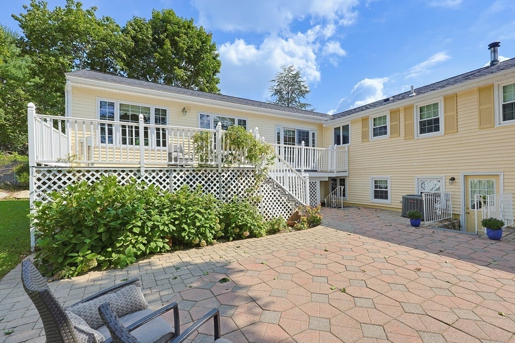 80 Joanne Rd, Stoughton, MA Photo #37