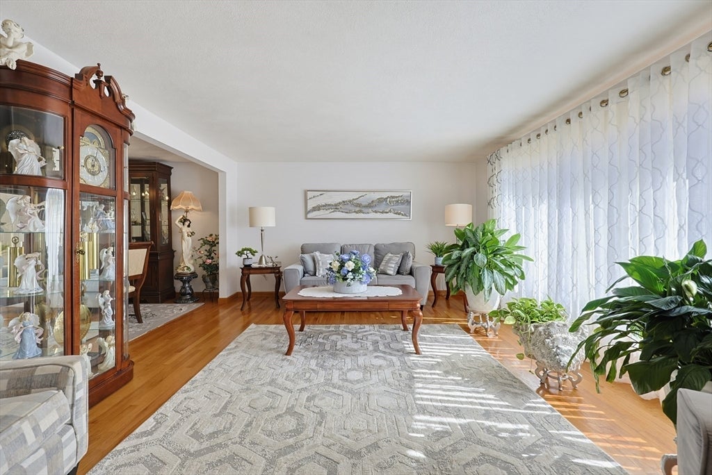 80 Joanne Rd, Stoughton, MA Photo #15