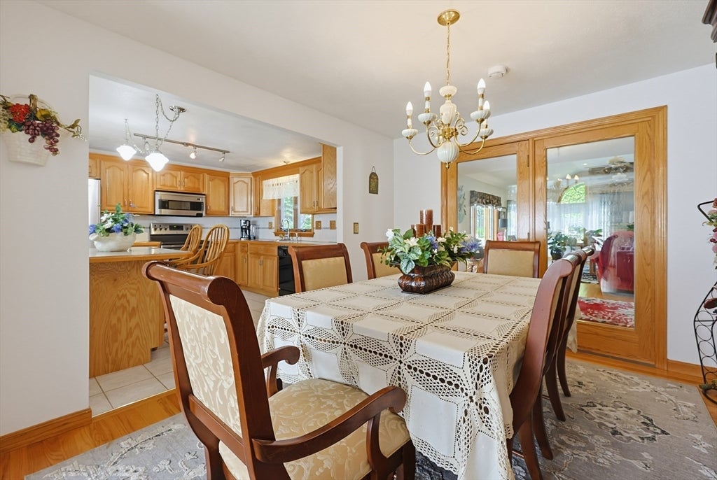 80 Joanne Rd, Stoughton, MA Photo #14