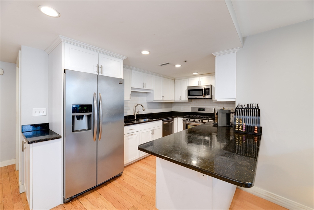 2025 Commonwealth Ave 2