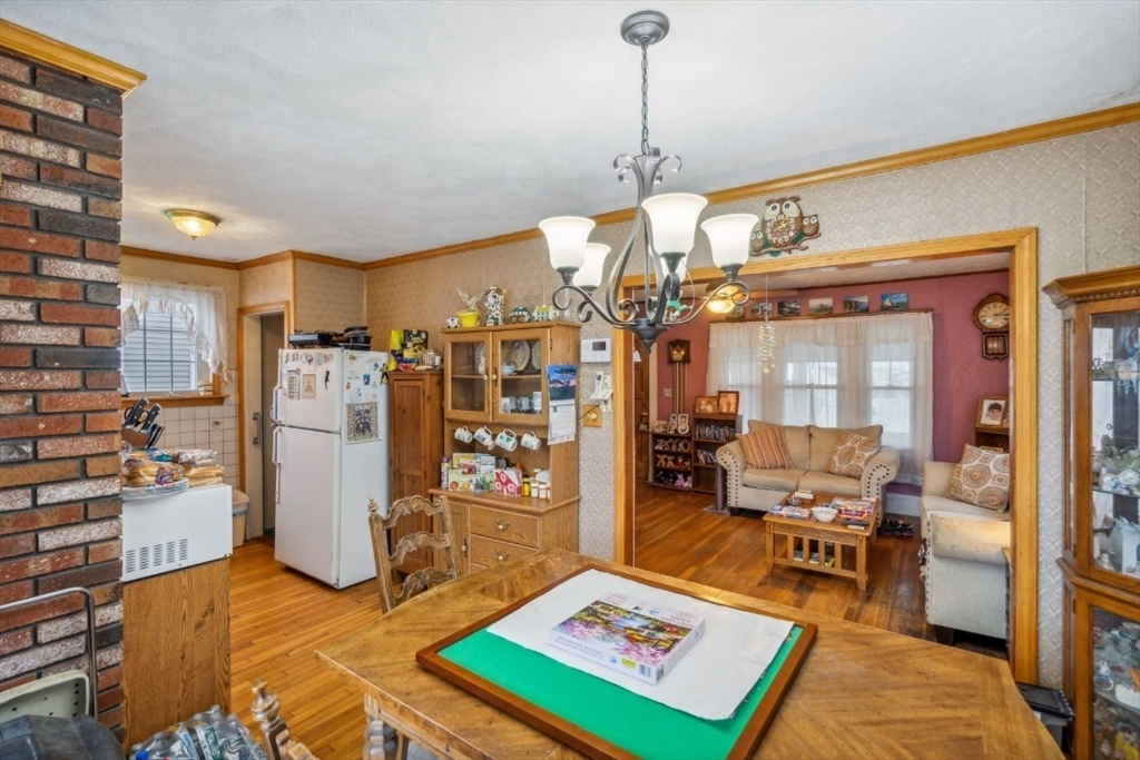 15 Frank Ave