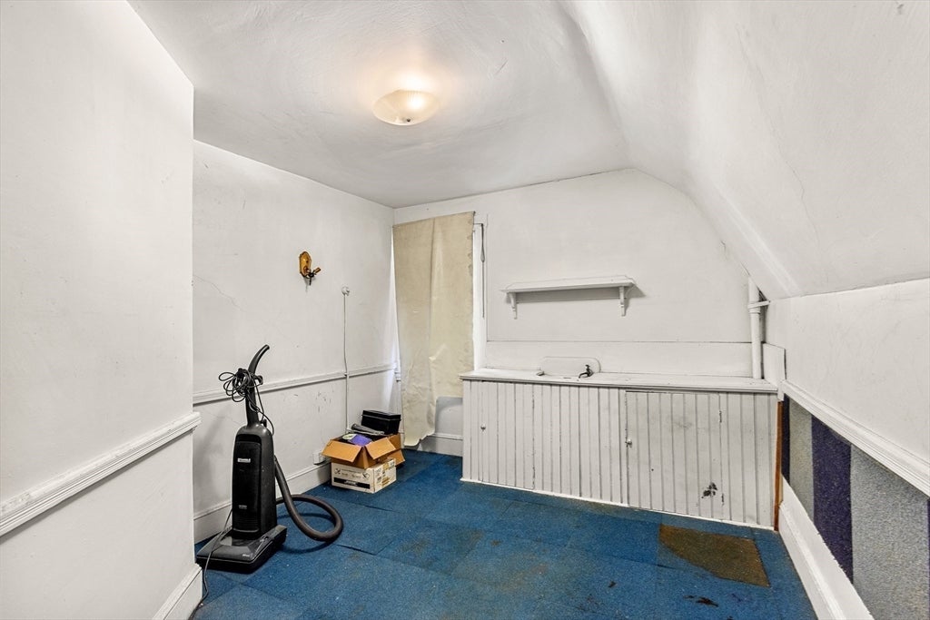 16 Holmfield Ave, Boston, MA Photo #19