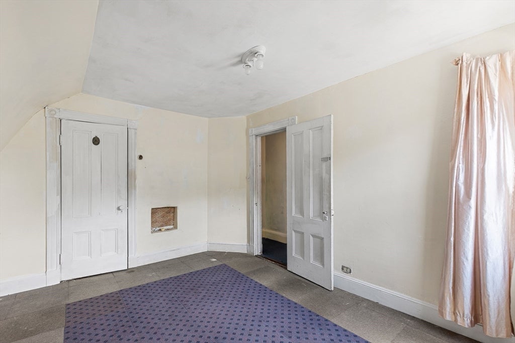 16 Holmfield Ave, Boston, MA Photo #18
