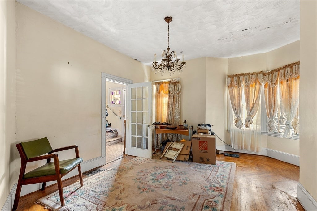 16 Holmfield Ave, Boston, MA Photo #11