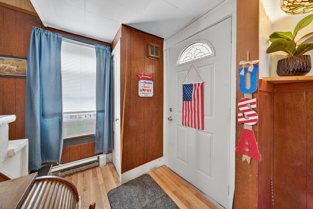 24 Maplewood Ave