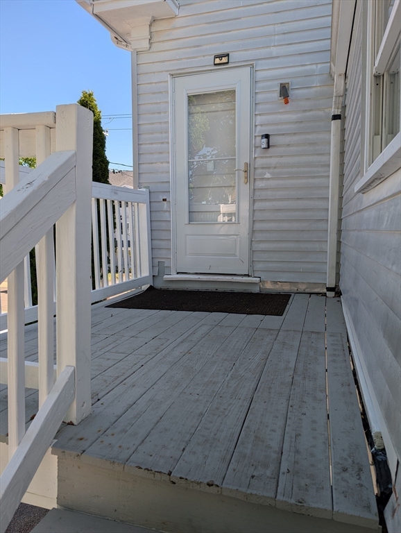 14 Wadsworth Ave #2, Waltham, MA Photo #4