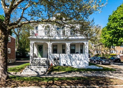 Photo of 601-603 Main Street, Watertown, MA 02472 (MLS # 73517705)