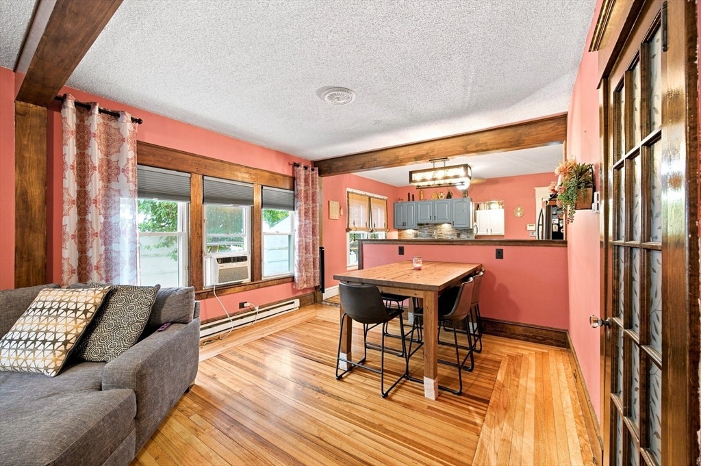 90 Bonneville Ave, Chicopee, MA Photo #8