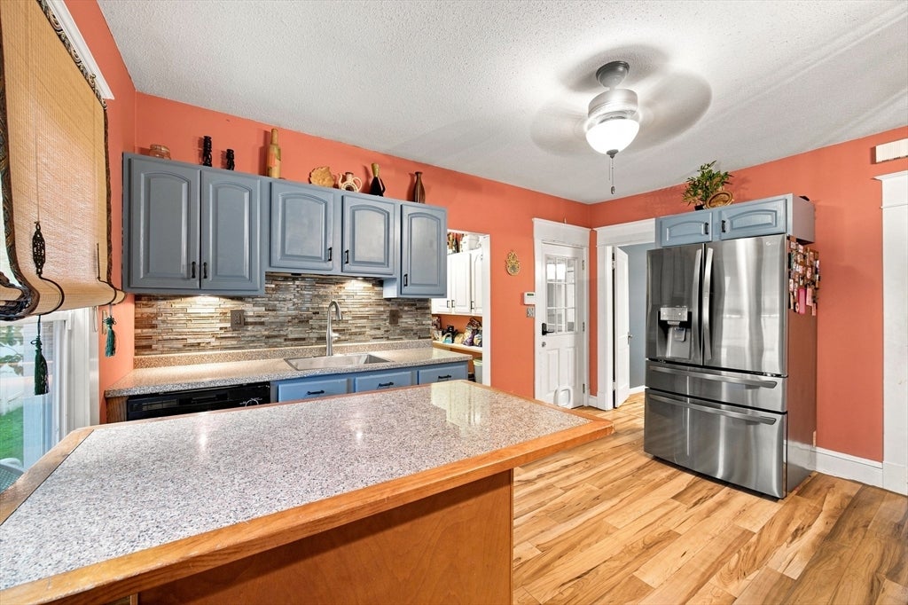 90 Bonneville Ave, Chicopee, MA Photo #11