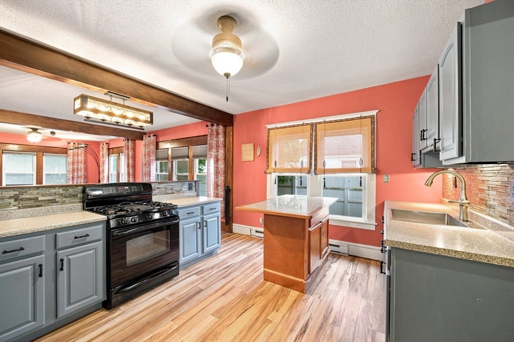 90 Bonneville Ave, Chicopee, MA Photo #13