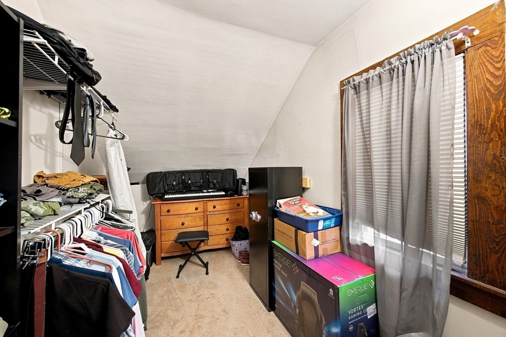 90 Bonneville Ave, Chicopee, MA Photo #20