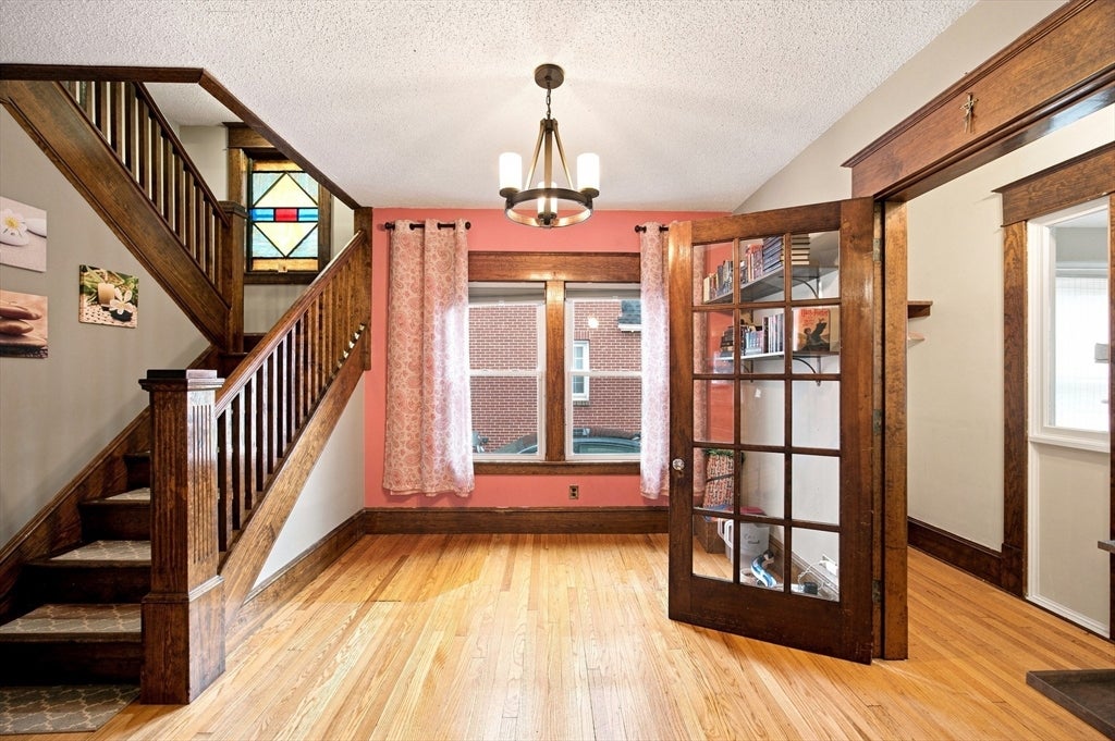 90 Bonneville Ave, Chicopee, MA Photo #6