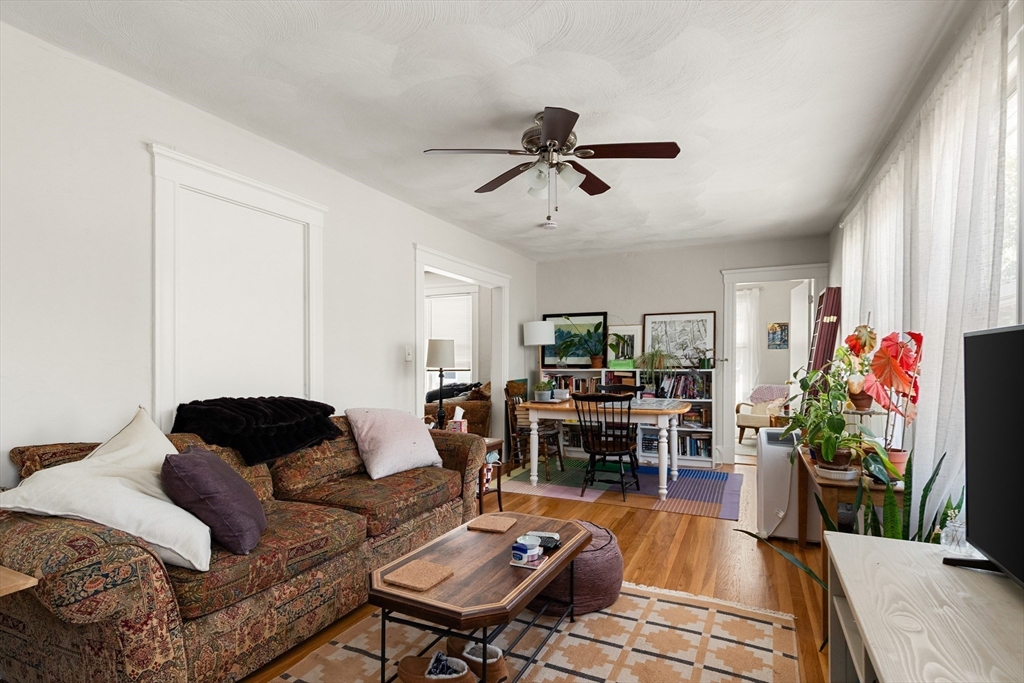33 Kimball Rd