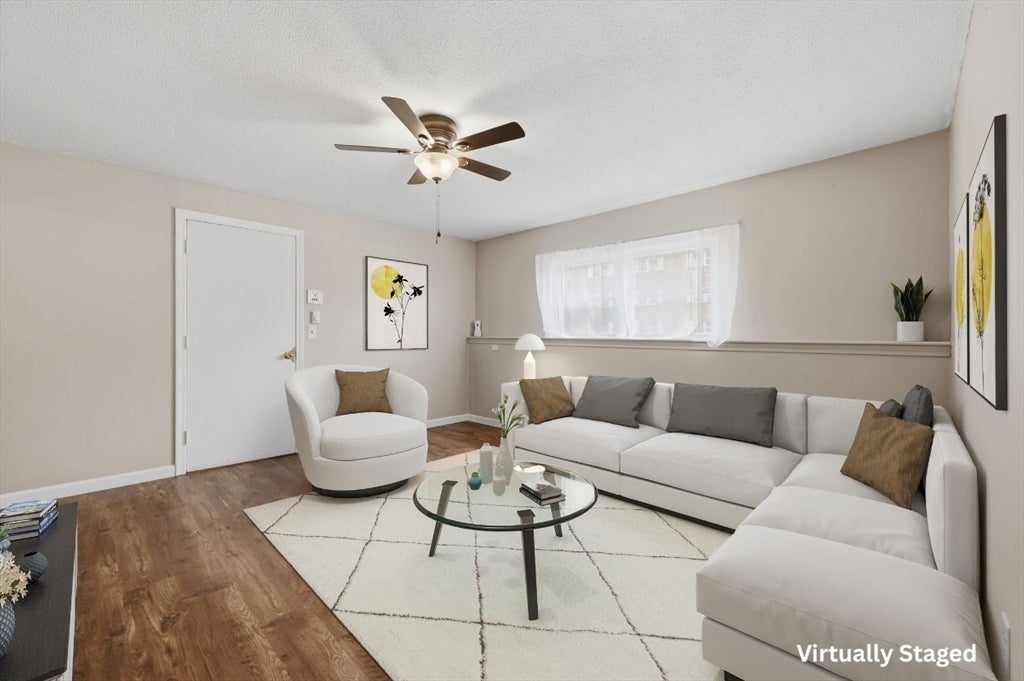 10 Robin Drive 1