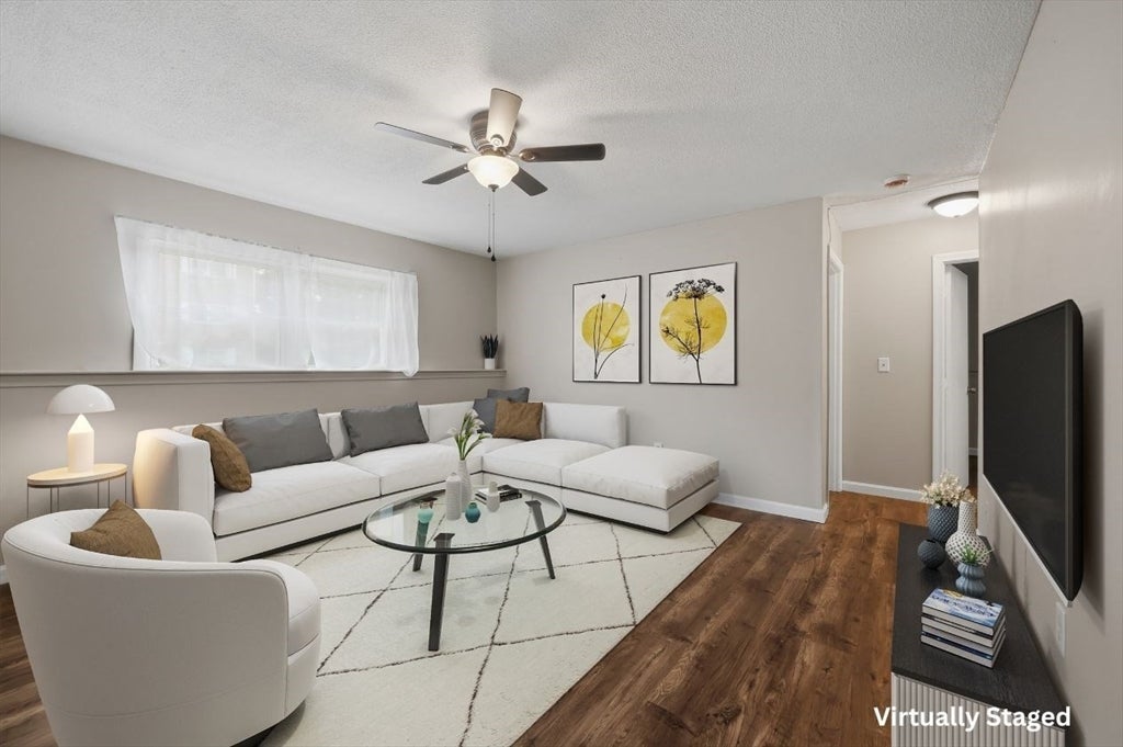 10 Robin Drive 1