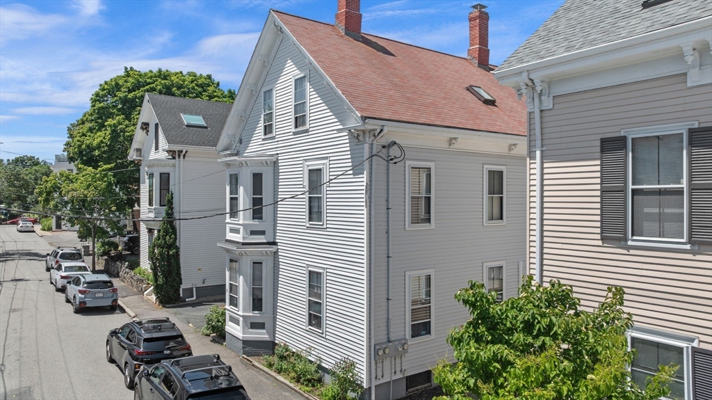9 Boardman St 3