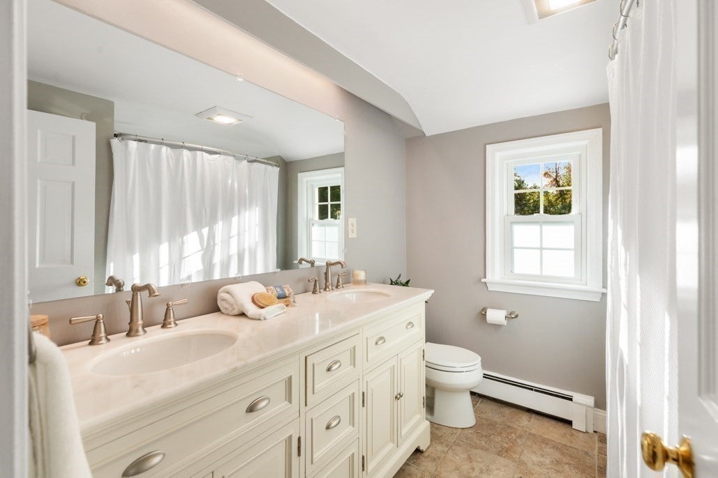 24 Fletcher Rd, Lynnfield, MA, 24 Fletcher Rd, Lynnfield, MA Photo #34