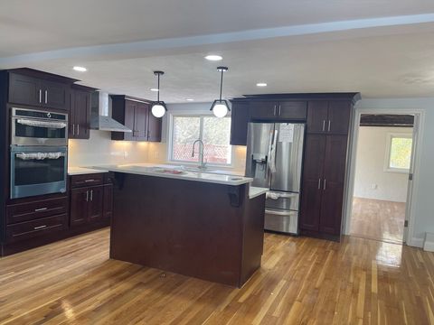 465 Hartford St Westwood MA 02090
