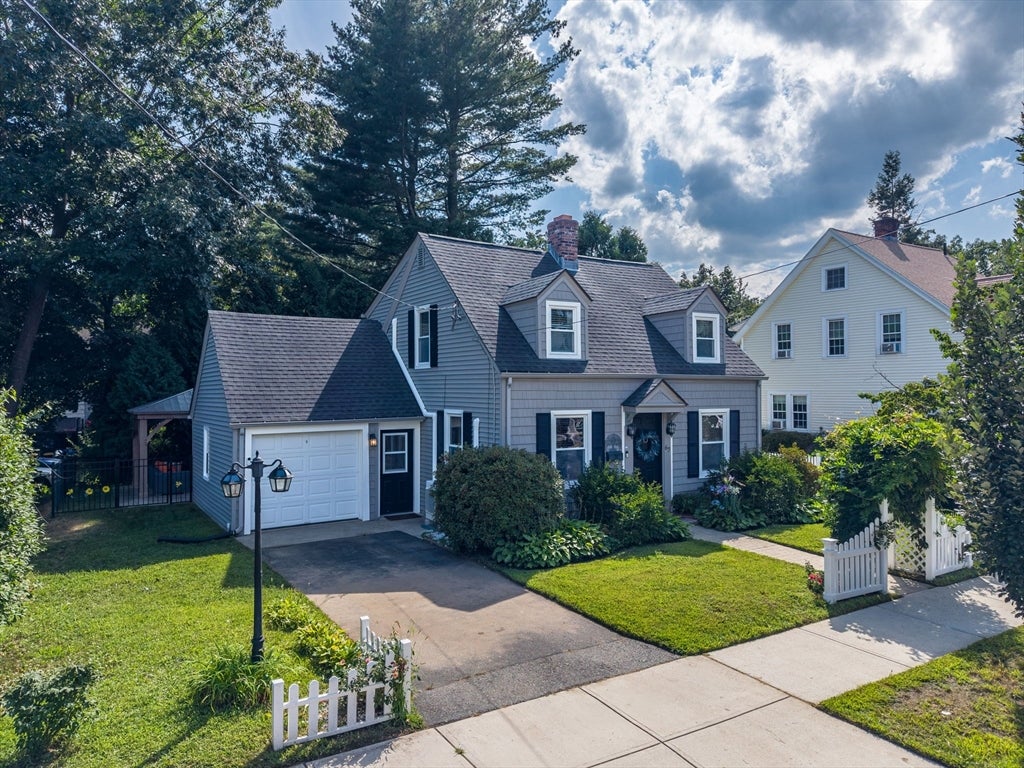 Photo of 67 Warren Ter, Longmeadow, MA