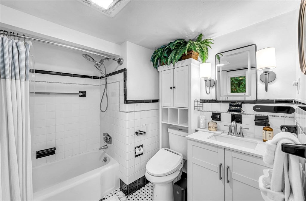 67 Warren Ter, Longmeadow, MA, 67 Warren Ter, Longmeadow, MA Photo #24