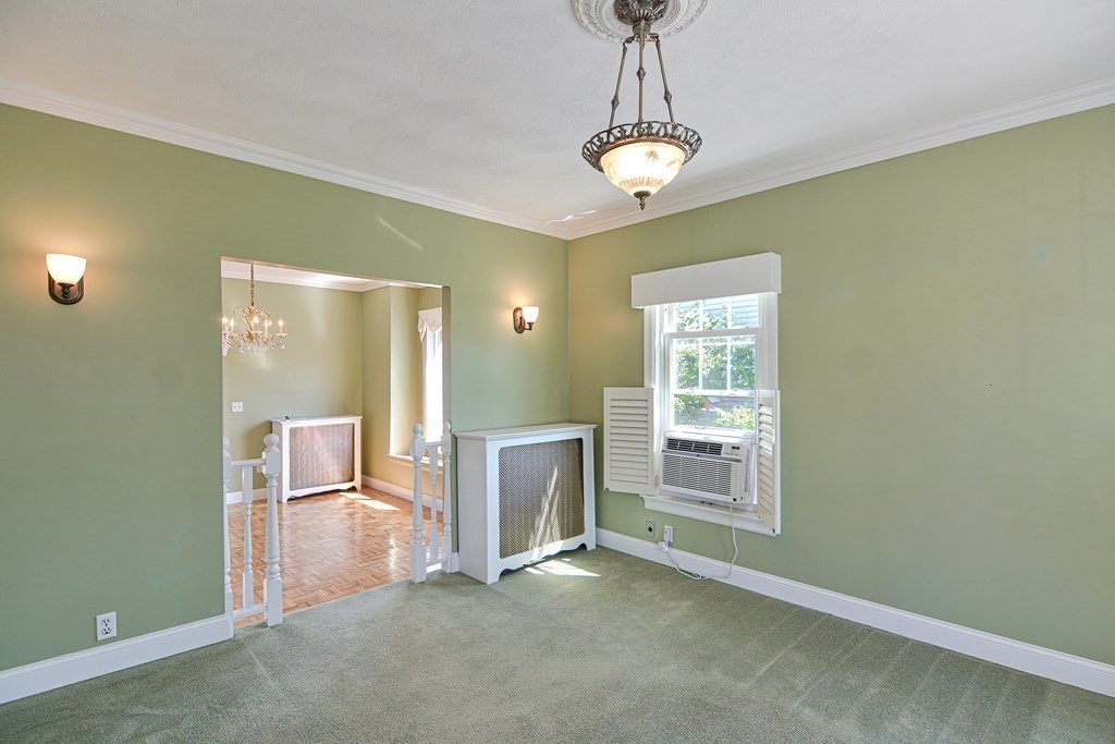 Photo 7 of 42 of 91 Hamden Cir house