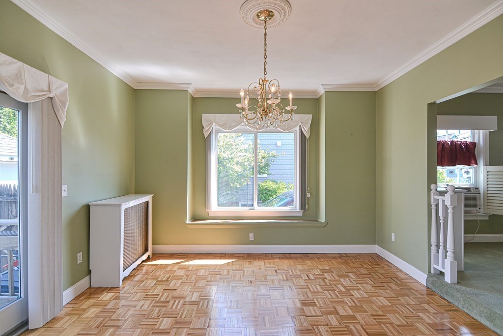 Photo 11 of 42 of 91 Hamden Cir house