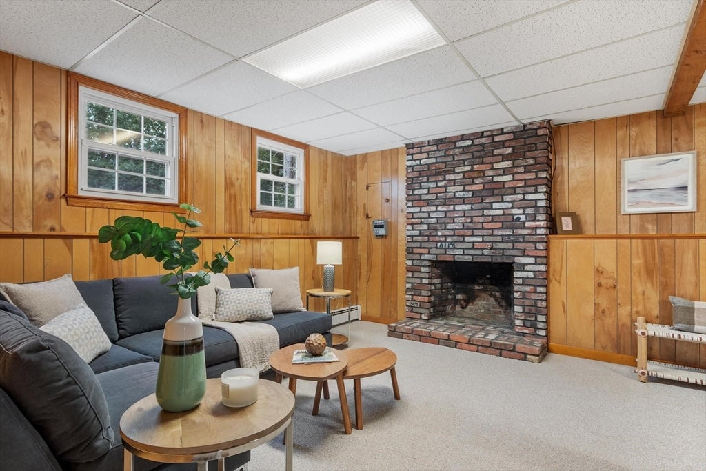156 Mill St, Burlington, MA, 156 Mill St, Burlington, MA Photo #32
