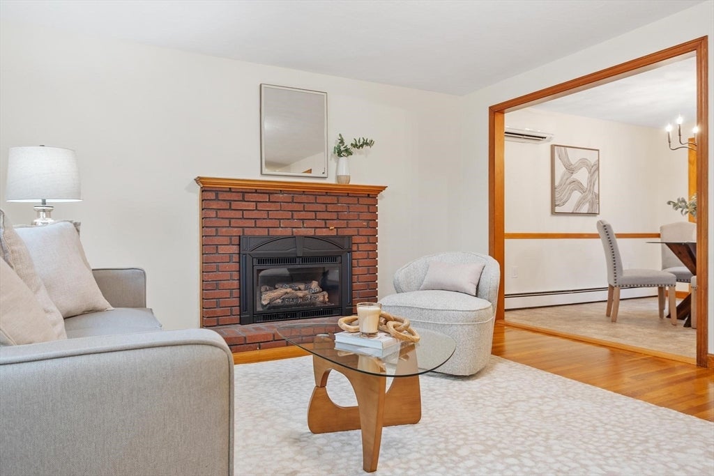 156 Mill St, Burlington, MA, 156 Mill St, Burlington, MA Photo #8