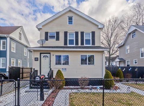 Photo of 15 Florida St, Springfield, MA 01109 (MLS # 73490186)