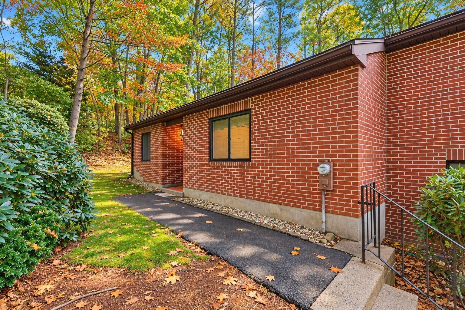 39 Highwood Dr 39