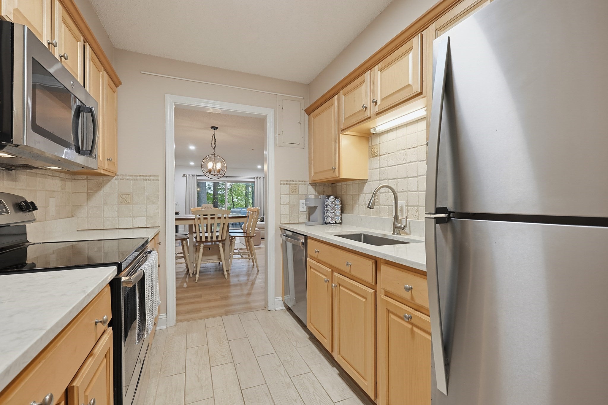 39 Highwood Dr #39, Franklin, MA Photo #16