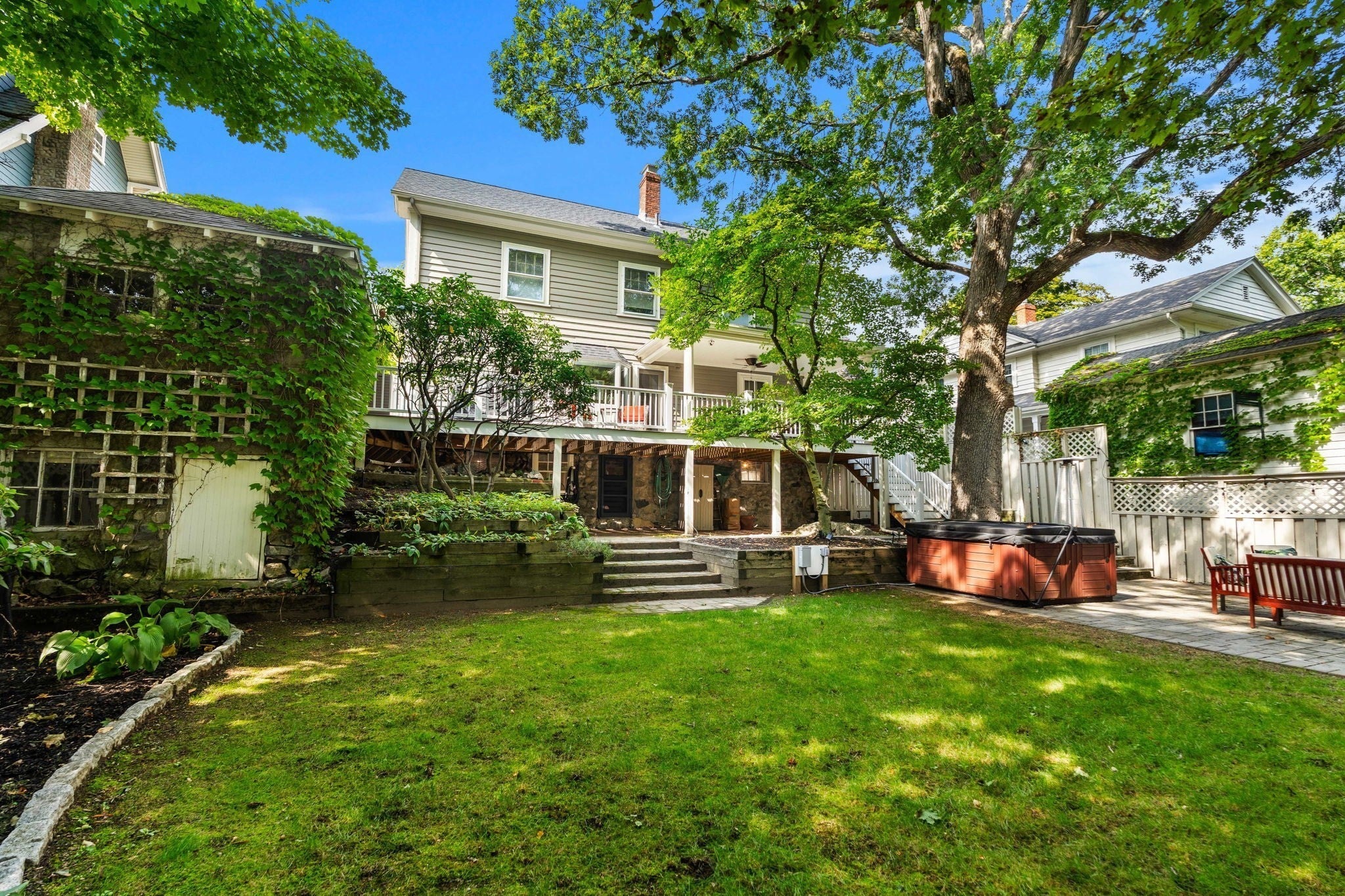 135 Ashland Street, Melrose, MA Photo #37