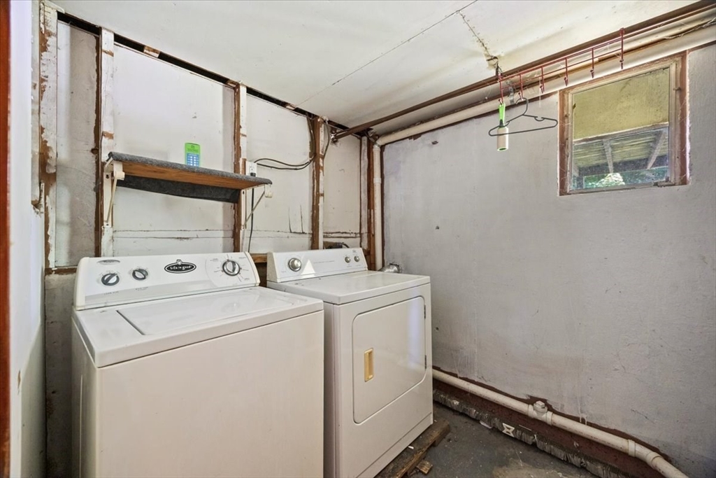 39 Norman Ave, Taunton, MA Photo #26