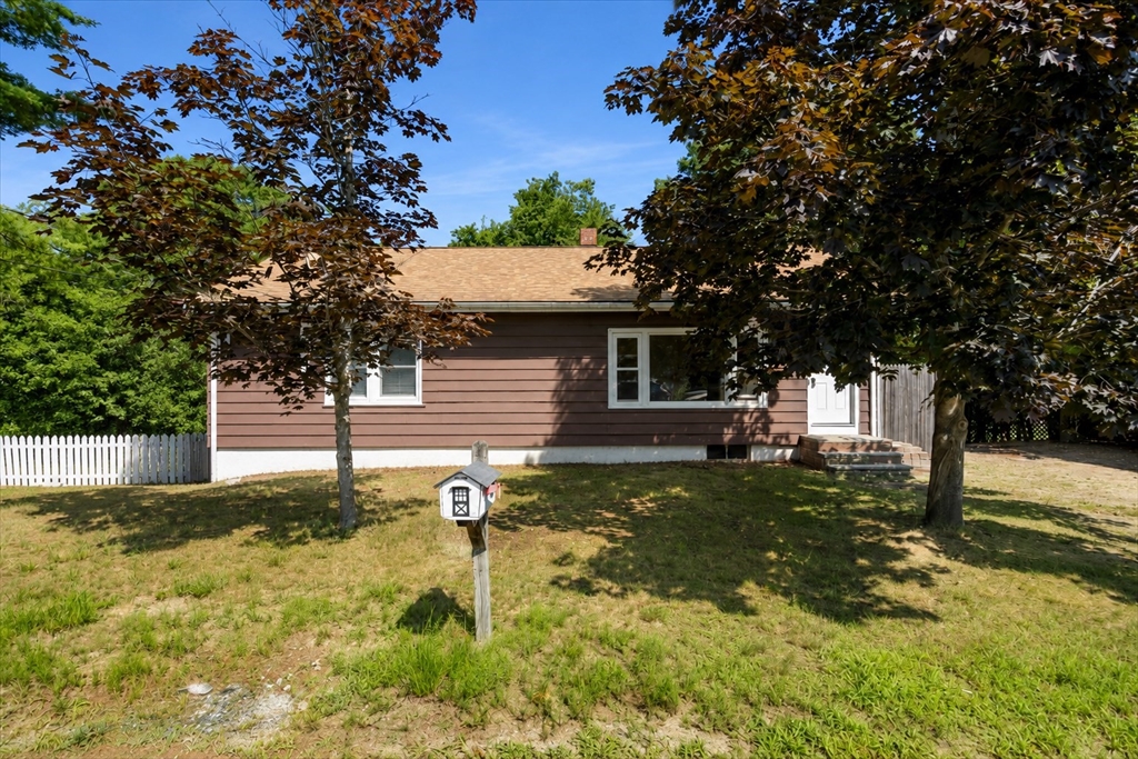 39 Norman Ave