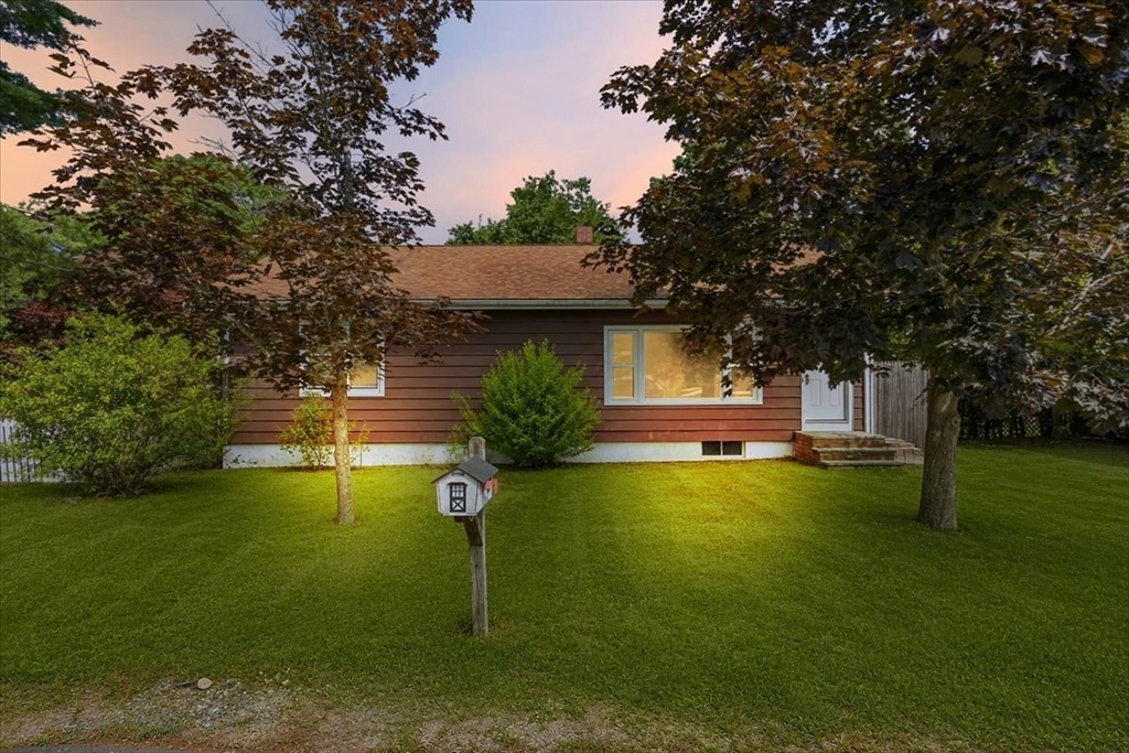 39 Norman Ave