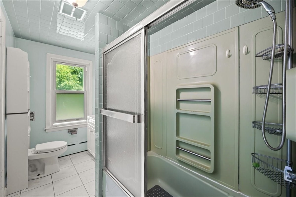 39 Norman Ave, Taunton, MA Photo #15