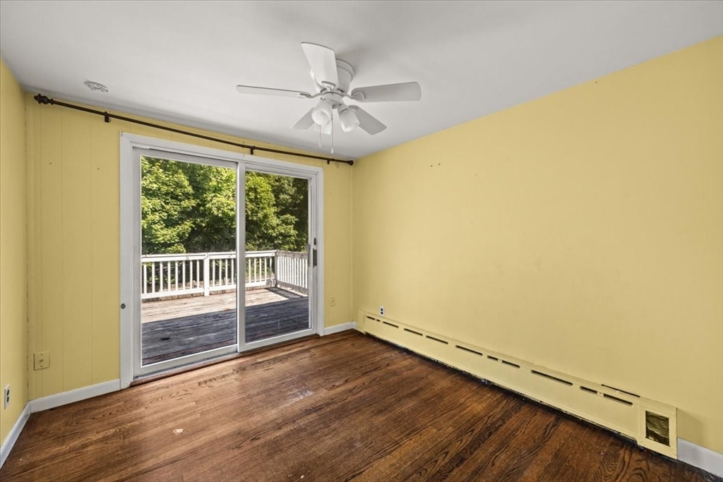 39 Norman Ave, Taunton, MA Photo #16