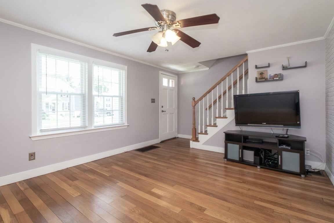 32 Hamilton Rd 32