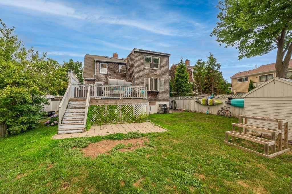 17 Hartz St, Gloucester, MA Photo #31