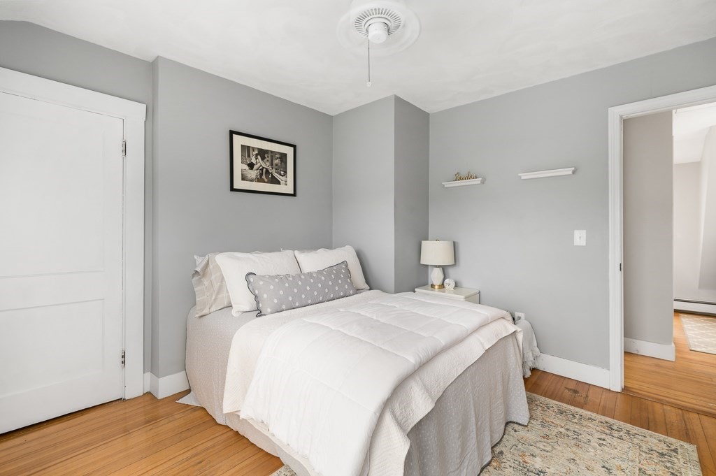 17 Hartz St, Gloucester, MA Photo #13