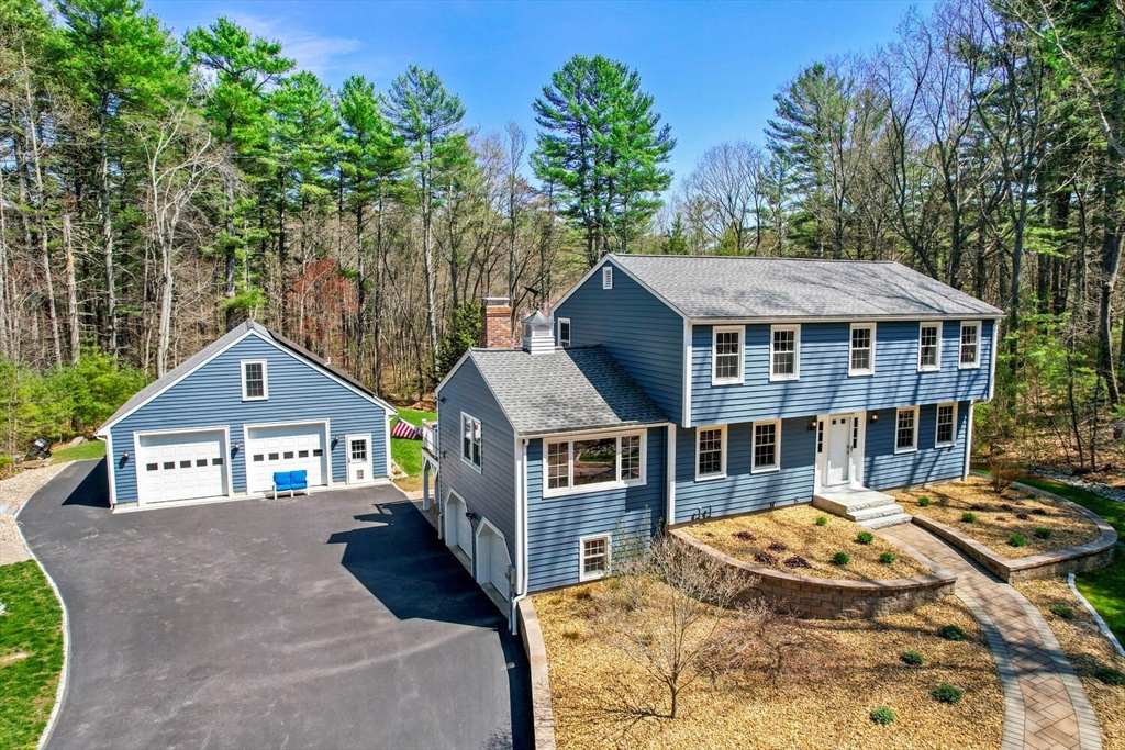 22 Cider Mill Ln