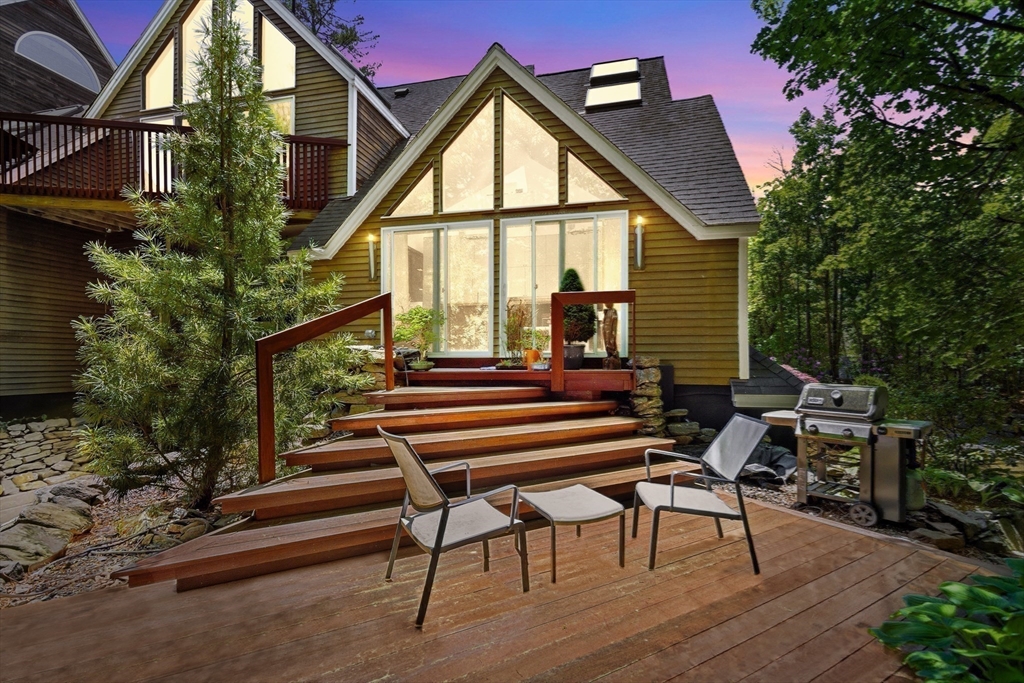 51 Deer Path