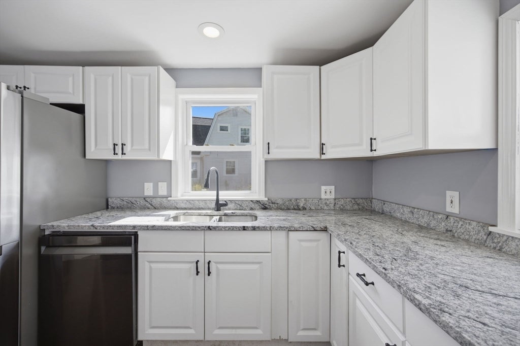 8 Lake St, Natick, MA, 8 Lake St, Natick, MA Photo #9