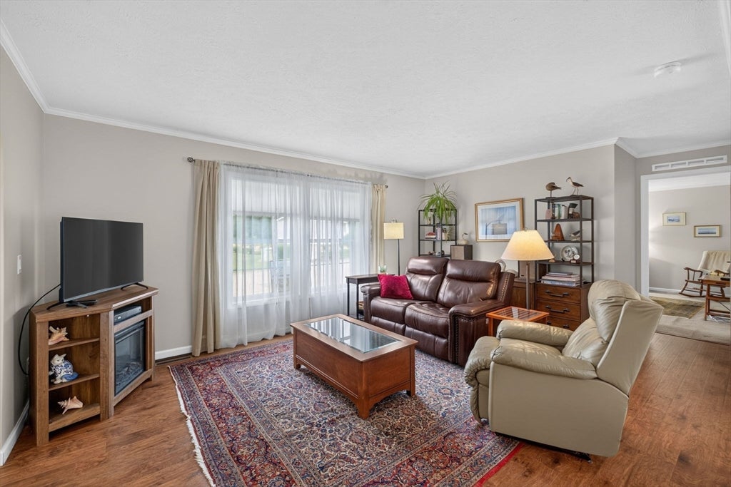 57 Linsay Drive