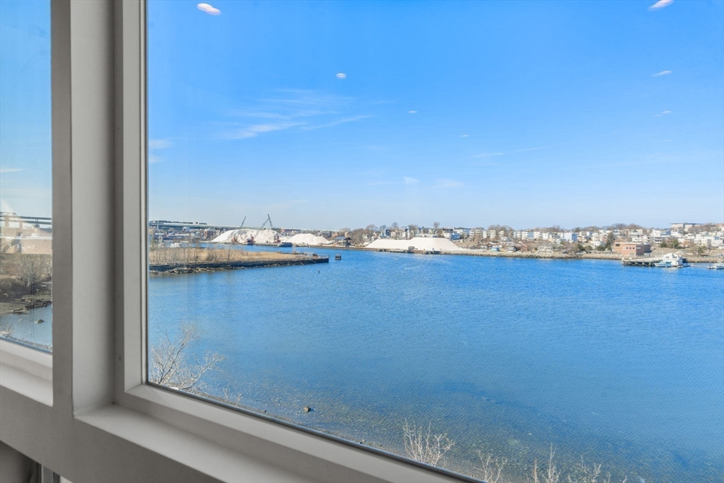243 Condor St 6