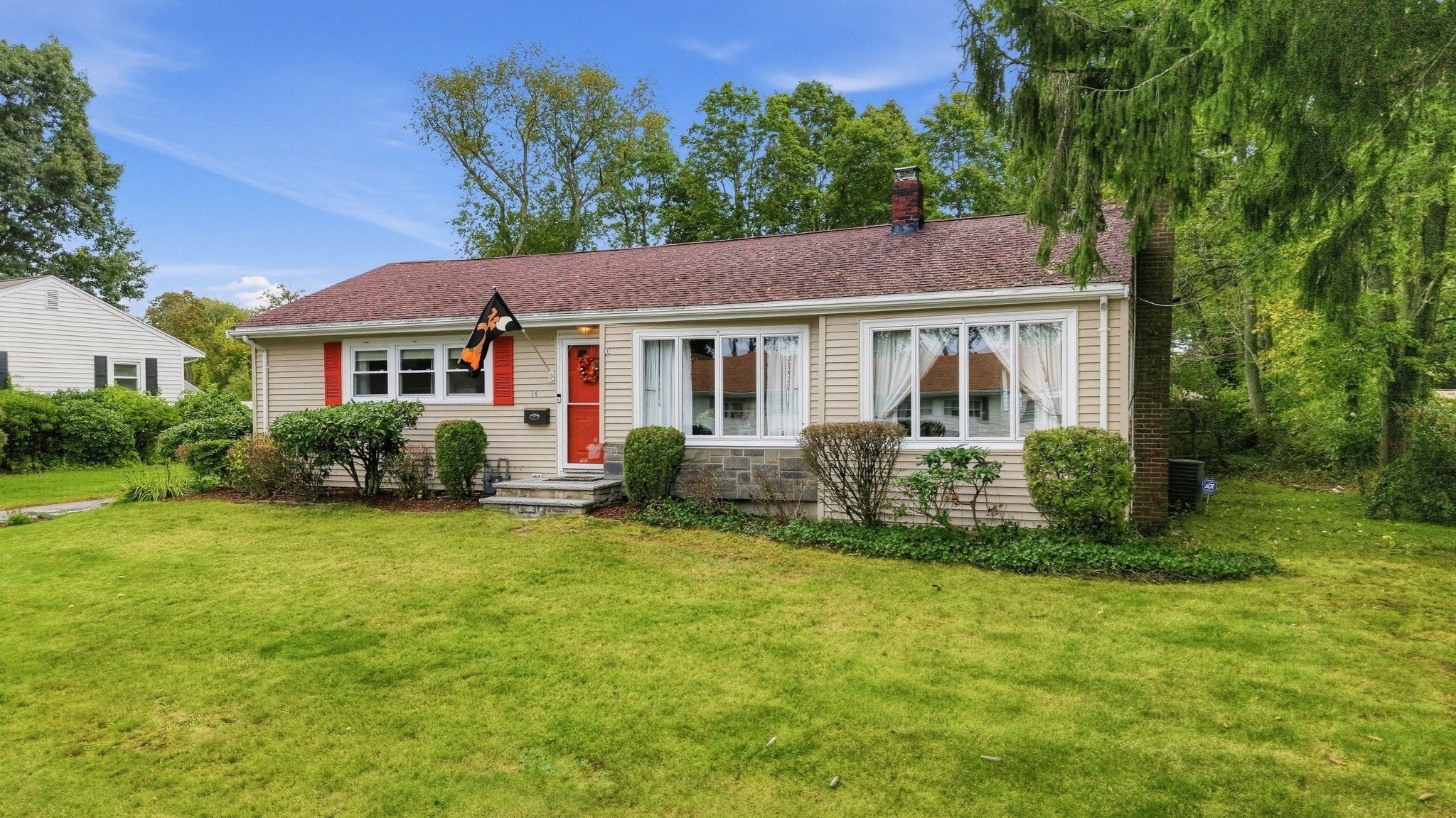 14 Laurel St, Taunton, MA, 14 Laurel St, Taunton, MA Photo #32