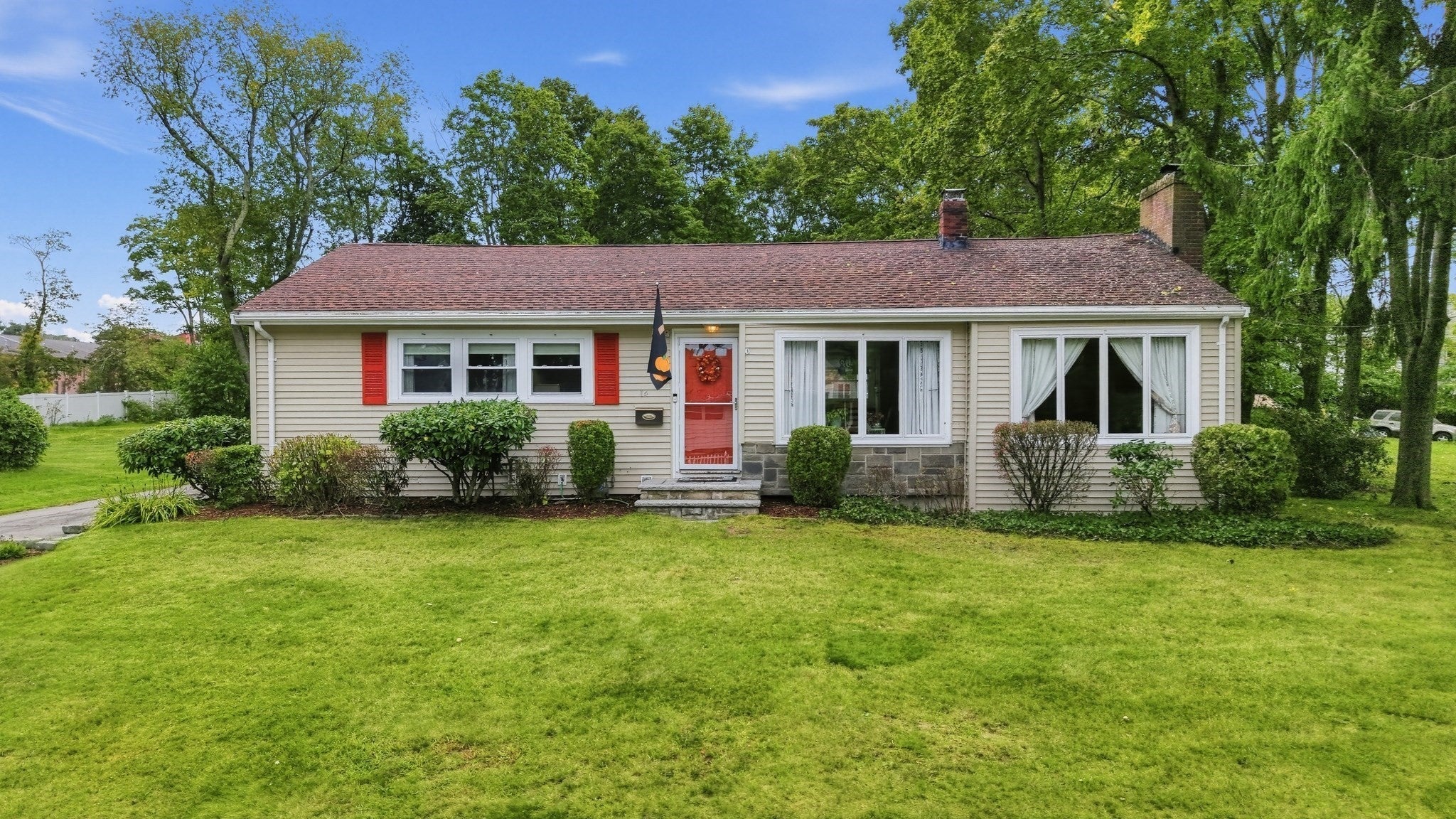 14 Laurel St, Taunton, MA, 14 Laurel St, Taunton, MA Photo #31