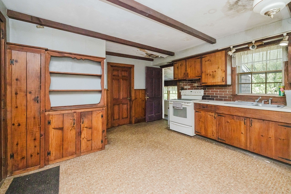 807 Gifford Rd, Westport, MA, 807 Gifford Rd, Westport, MA Photo #30