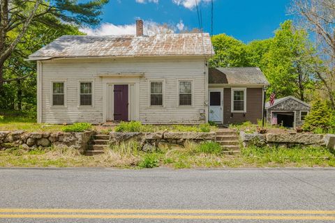 Photo of 807 Gifford Rd, Westport, MA 02790 (MLS # 73517740)