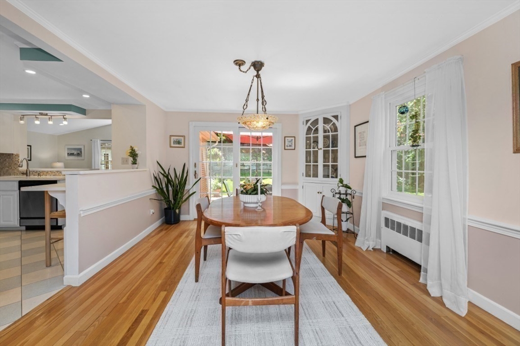10 Blossom Hill Rd